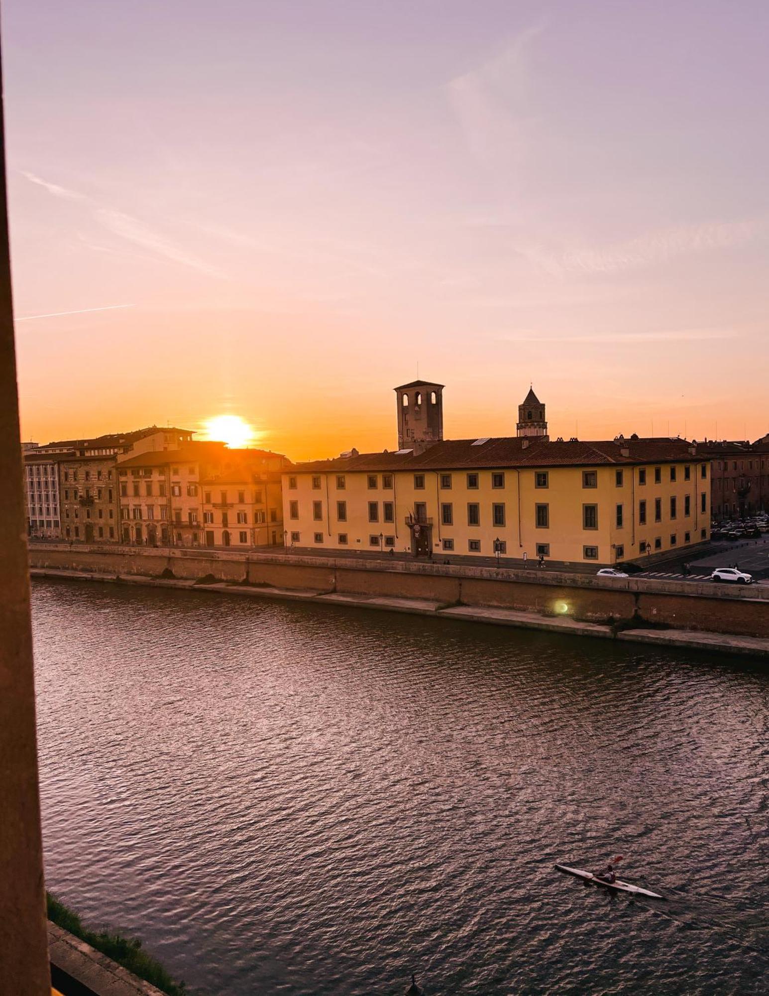 Il B&B Dei Viaggiatori Pisa Luaran gambar